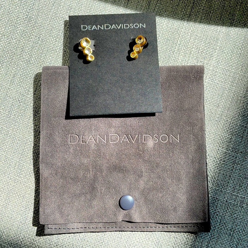 NWT DEAN DAVIDSON 22K Gold Plated Manhattan Ear Crawler Earrings